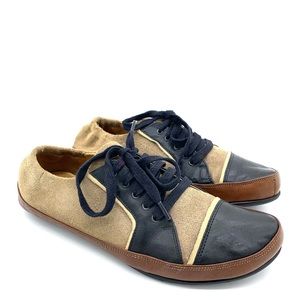 John Fluevog Desires Tutor Brown Black Flat Lace Up Shoes